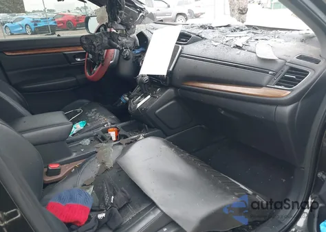 2017 Honda Cr-V Touring z USA, uszkodzony, nr VIN 2HKRW2H90HH614677